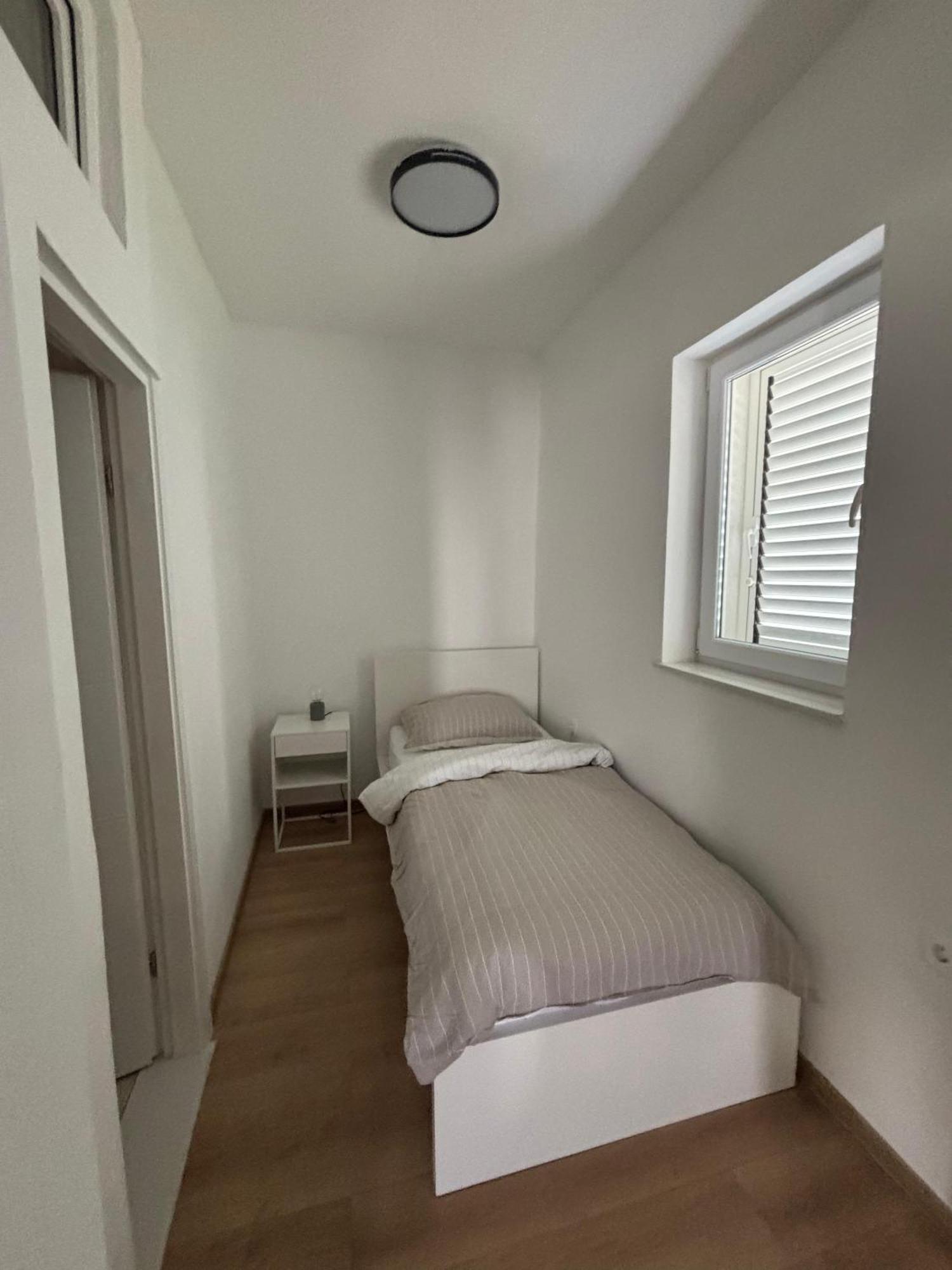 Studio Apartman Sedmica ザダル エクステリア 写真